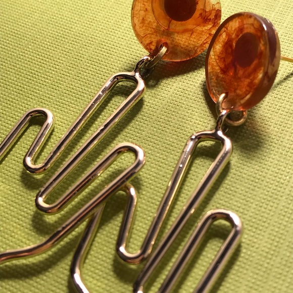 Silver Cactus 🌵 Earrings - Picture 3 of 4